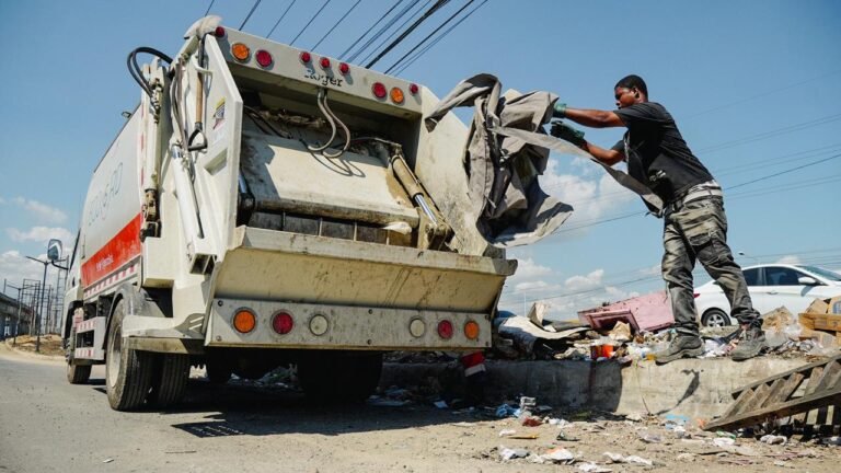 852e4333-3e50-4c91-ae3c-19ad330a6931