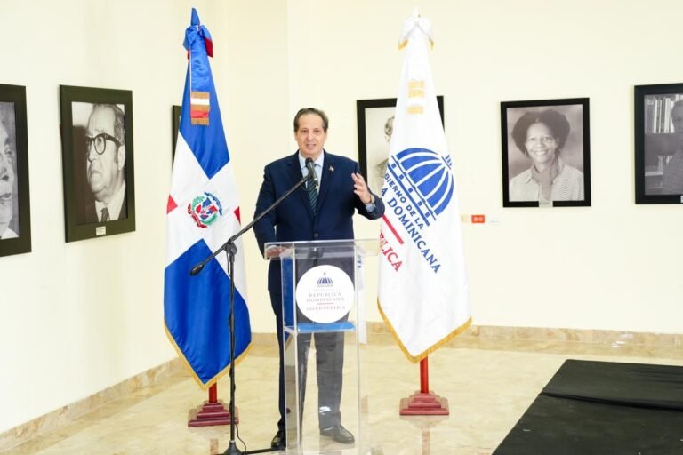 be299743-834d-4742-8dd8-ccb4be79d33f