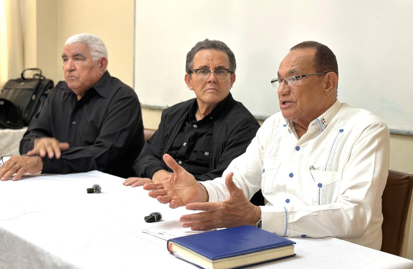 661dcfdd-b464-4eda-850a-d2327910f943