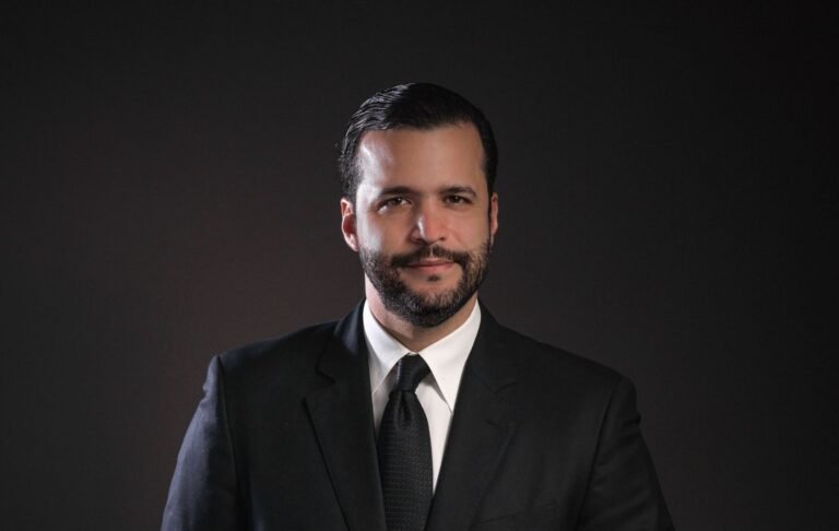 ced6bf80-2eff-4561-a3d1-9e0f62691261